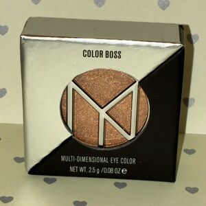 IL MAKIAGE Color Boss Multi-Dimensional Eyeshadow $29 MSRP Eyes on the Prize NIB